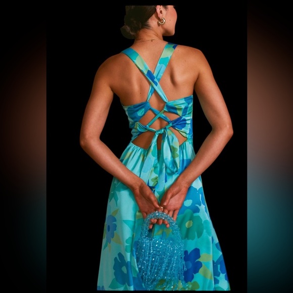 Show Me Your MuMu Blue Floral Midi Dress - Picture 2 of 4